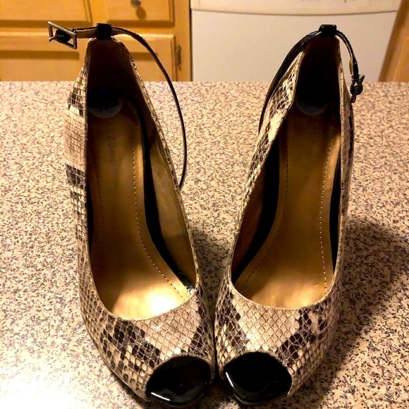 BCBG Generation   stilettos - Picture 1 of 8